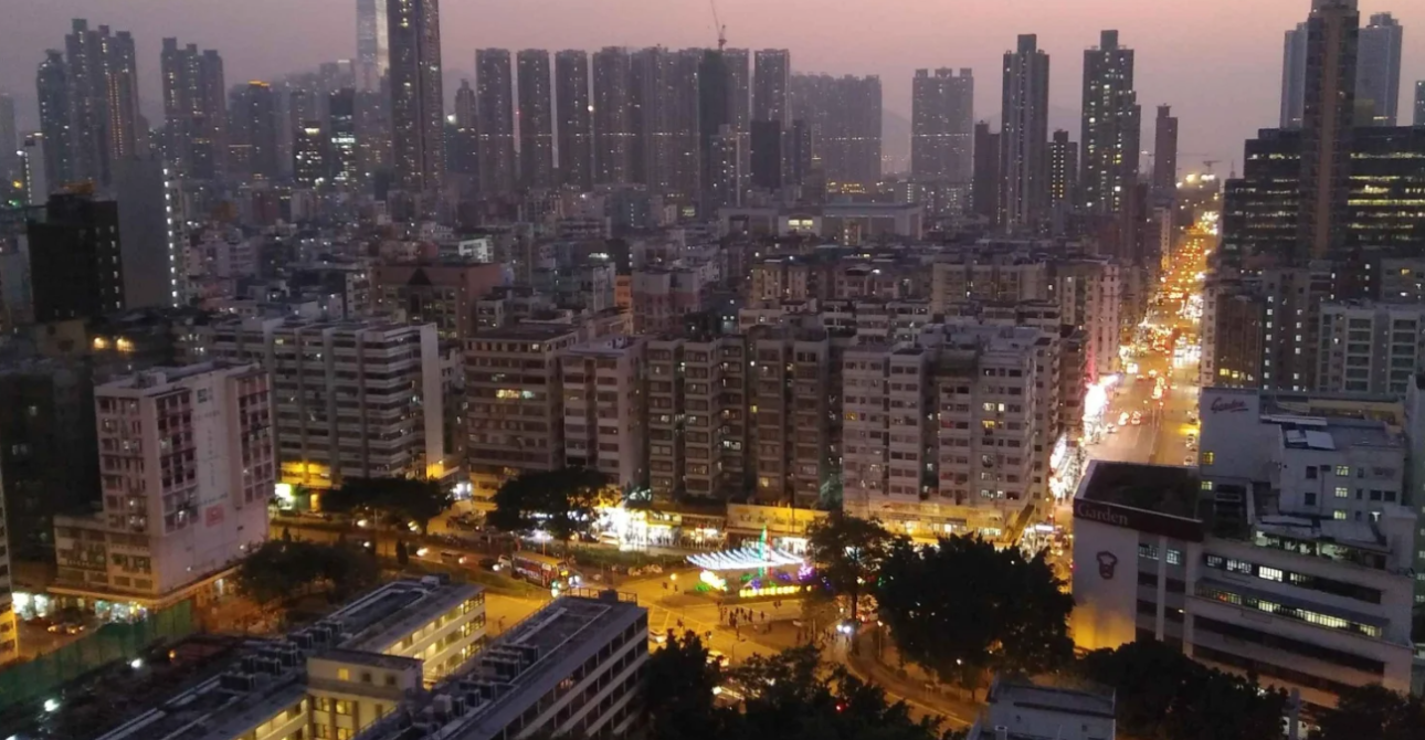 The Perfect Local Guide for a Hong Kong Adventure